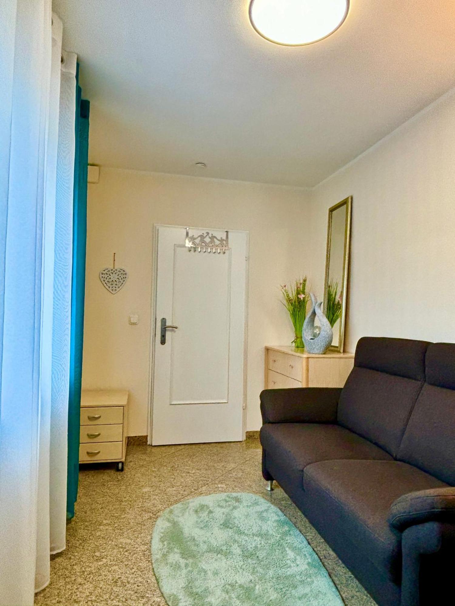 Wolkenzimmer Mit 140 Cm Bett Im Erdgeschoss 셀리겐슈타트 외부 사진
